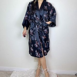 Vintage dragon satin robe